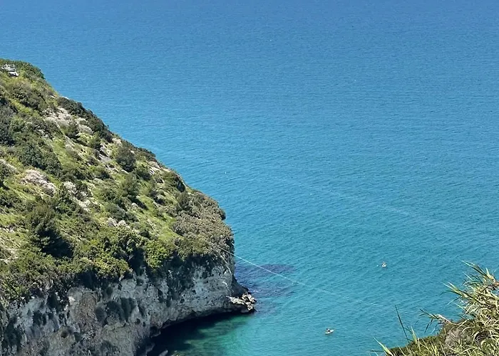 Biscotti-10 アパート ペスキチ